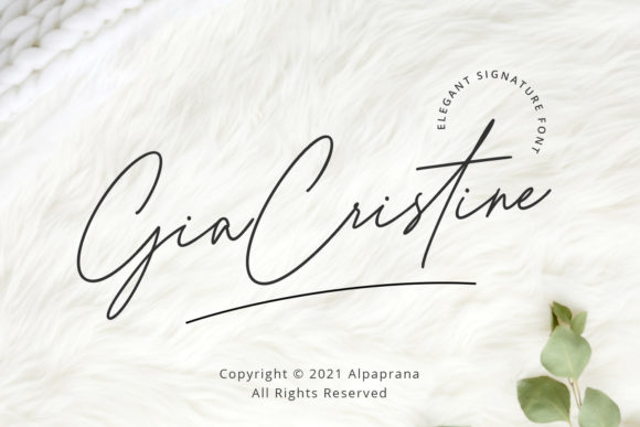 Gia Cristine: A Thin Script Font for Modern Web Design